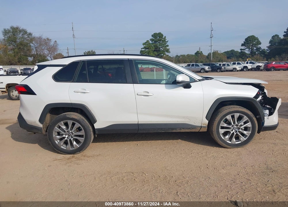 2024 TOYOTA RAV4 XLE PREMIUM VIN: 2T3C1RFV7RW305411