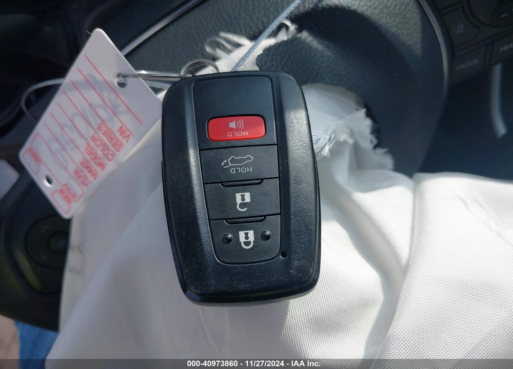 2024 TOYOTA RAV4 XLE PREMIUM VIN: 2T3C1RFV7RW305411