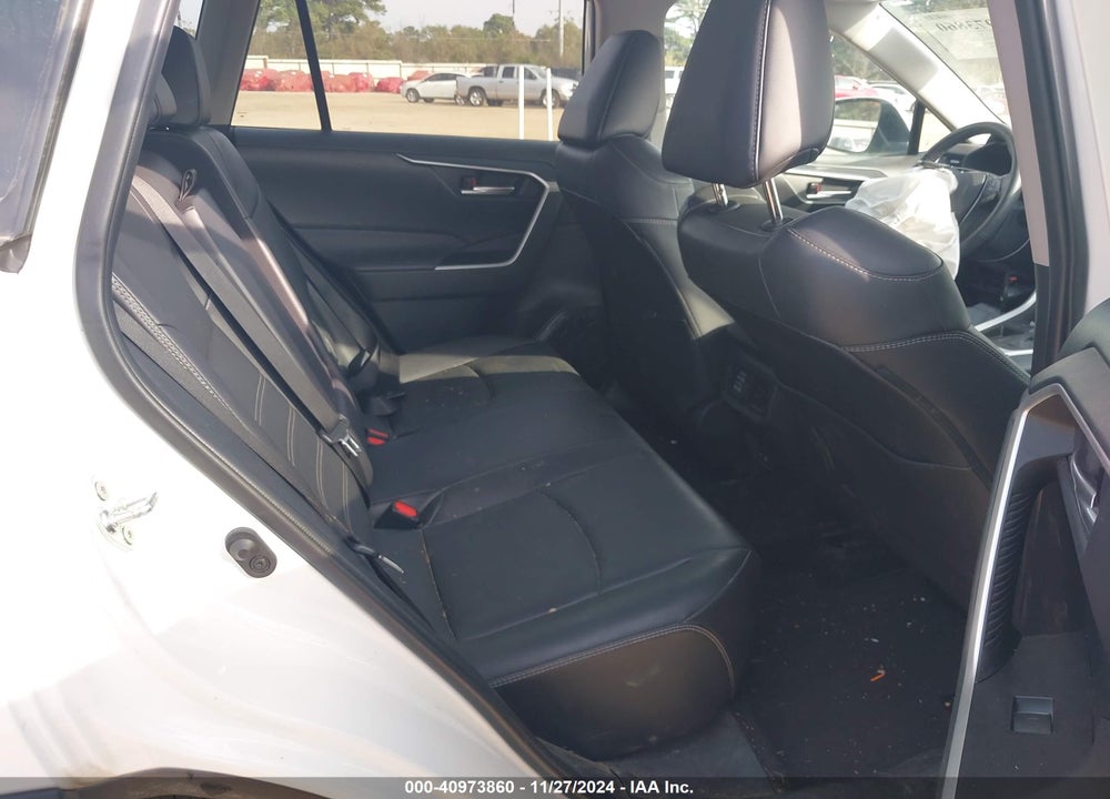 2024 TOYOTA RAV4 XLE PREMIUM VIN: 2T3C1RFV7RW305411