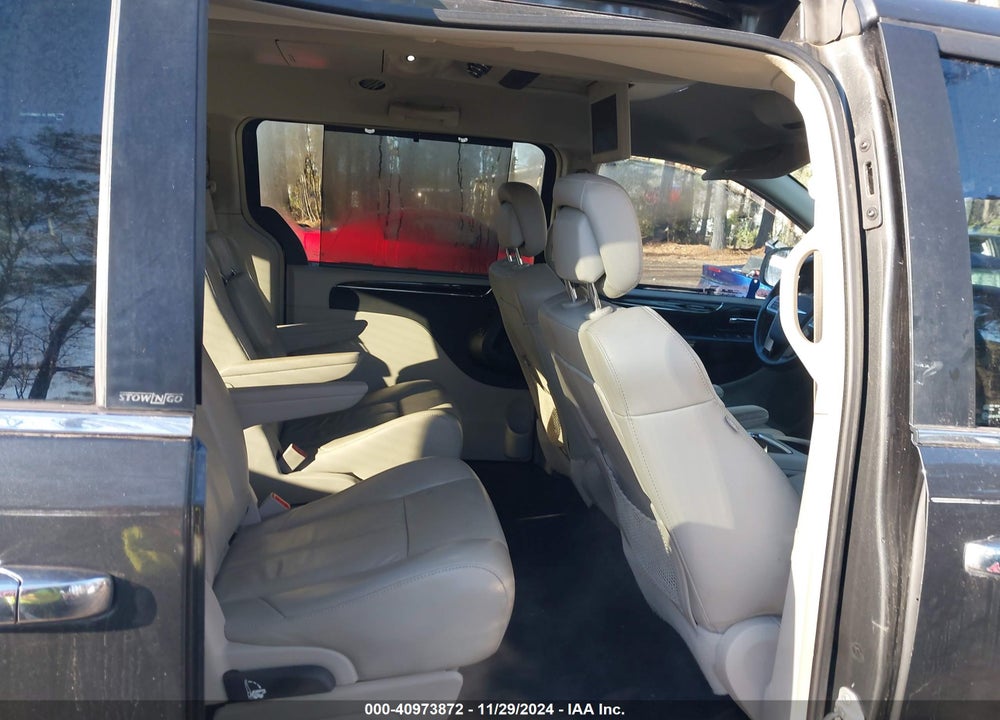 2011 CHRYSLER TOWN & COUNTRY LIMITED VIN: 2A4RR6DG1BR746547