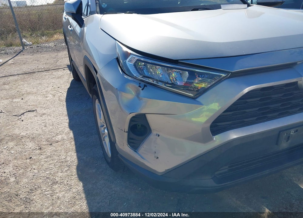 2021 TOYOTA RAV4 XLE VIN: 2T3W1RFV4MC131286