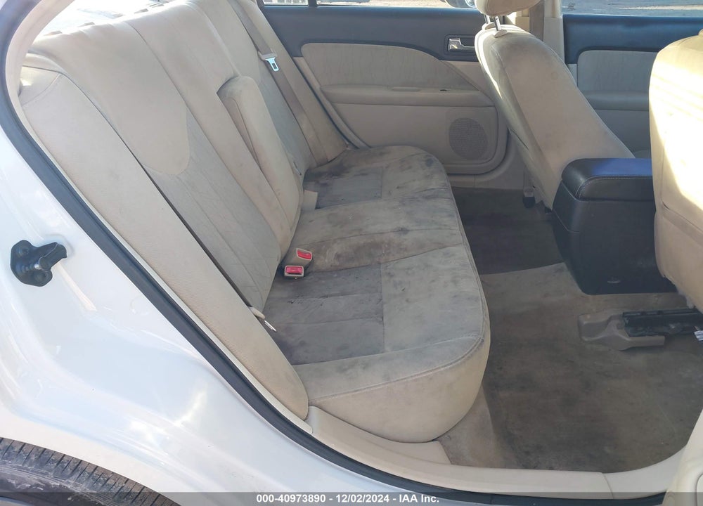 2010 MERCURY MILAN VIN: 3MEHM0HA2AR664921