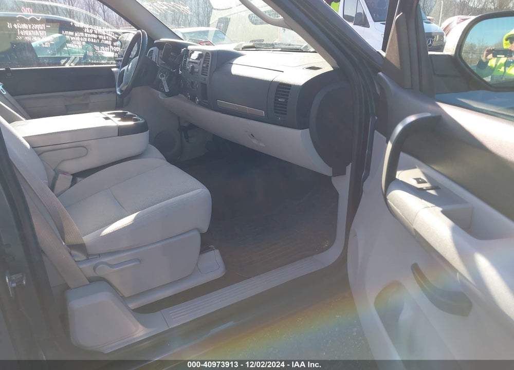 2007 CHEVROLET SILVERADO 1500 LT1 VIN: 1GCEK19J27Z571495