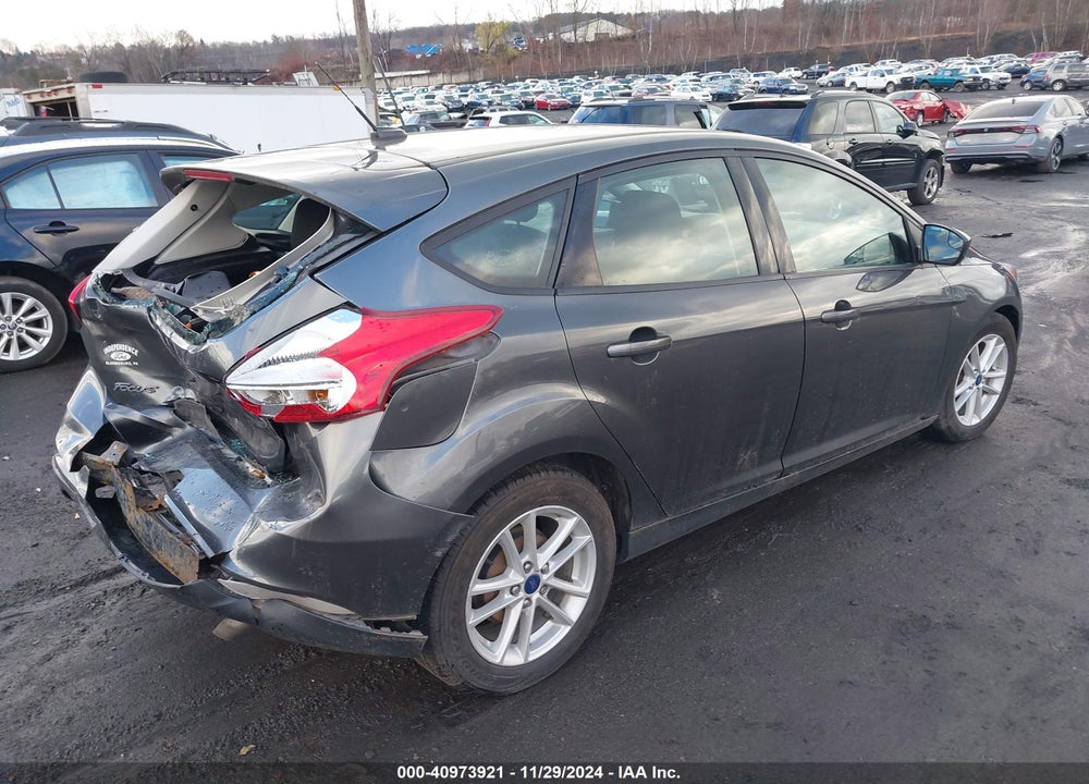2018 FORD FOCUS VIN: 1FADP3K27JL219623