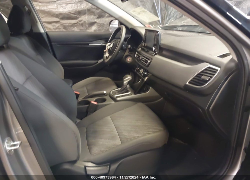 2022 KIA SELTOS LX VIN: KNDEPCAA2N7339013