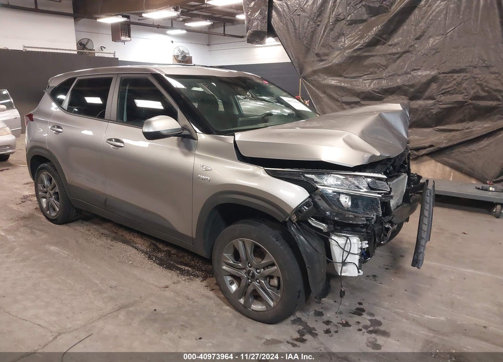 2022 KIA SELTOS LX VIN: KNDEPCAA2N7339013