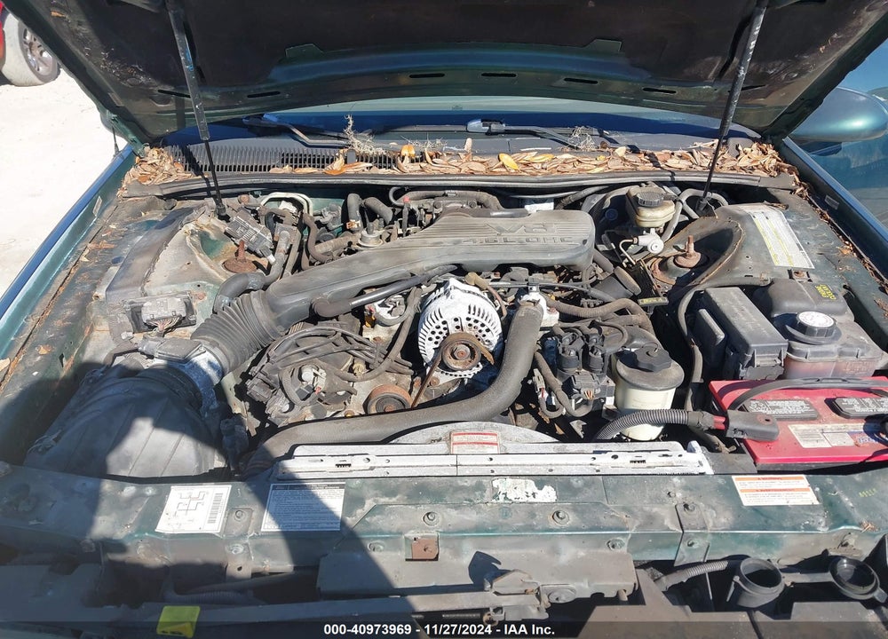 1995 FORD THUNDERBIRD LX VIN: 1FALP62W6SH147964