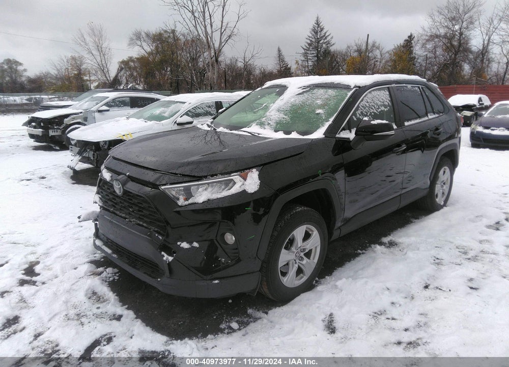 2019 TOYOTA RAV4 XLE VIN: JTMP1RFV7KD045337