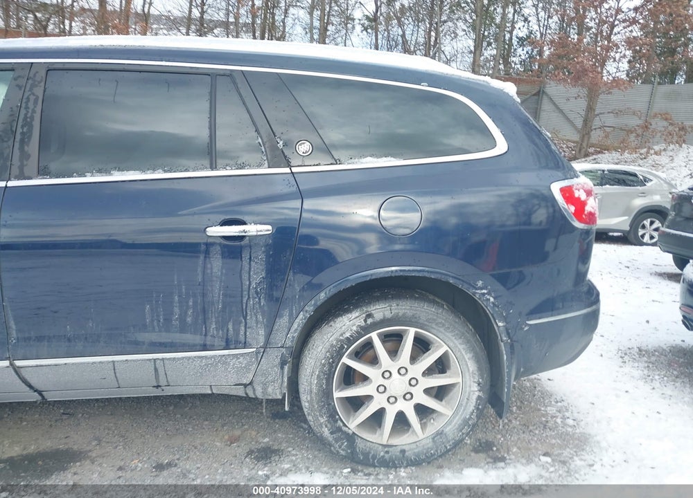 2016 BUICK ENCLAVE CONVENIENCE VIN: 5GAKRAKD7GJ332317