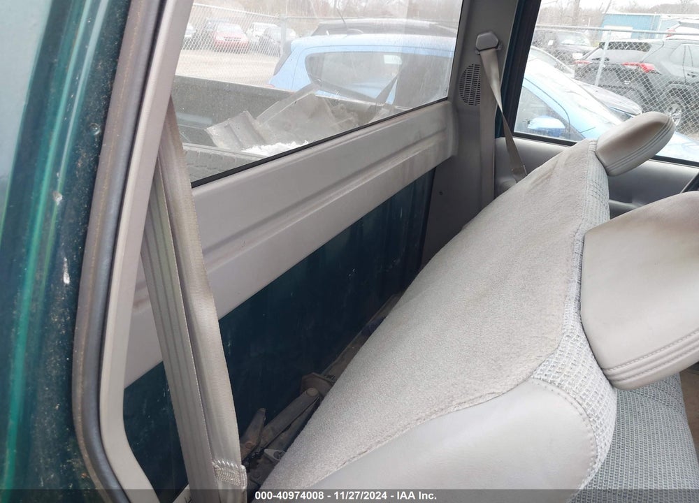 1995 CHEVROLET GMT-400 C2500 VIN: 1GCFC24K8SE249497