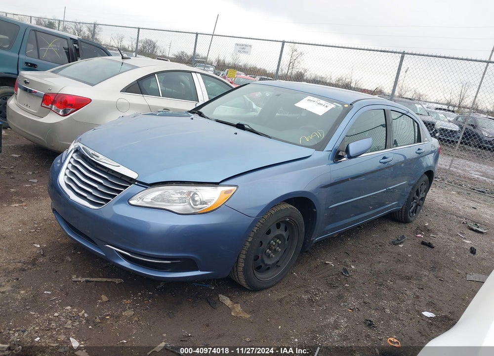 2011 CHRYSLER 200 LX VIN: 1C3BC4FBXBN558089