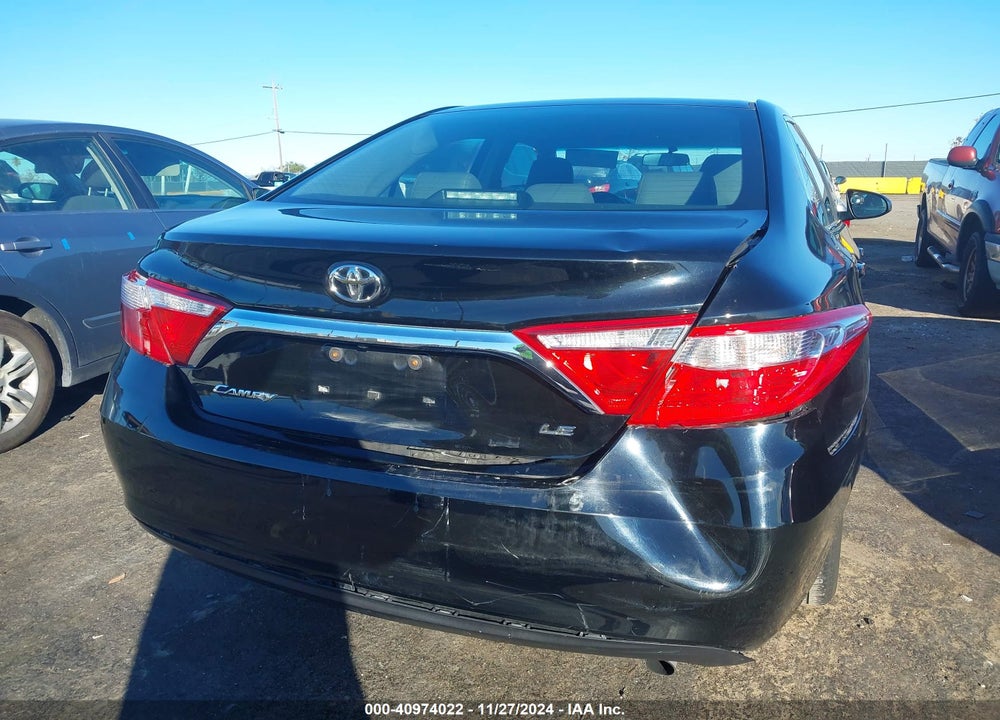 2017 TOYOTA CAMRY LE VIN: 4T1BF1FK7HU379763