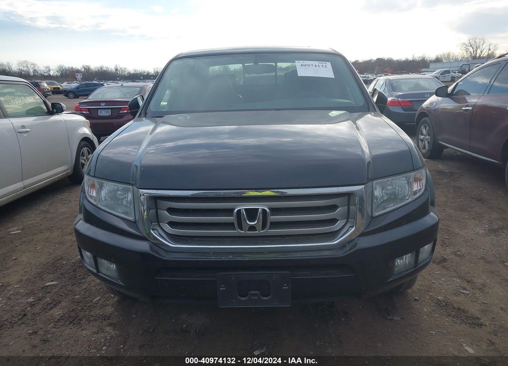 2013 HONDA RIDGELINE RTL VIN: 5FPYK1F58DB004916