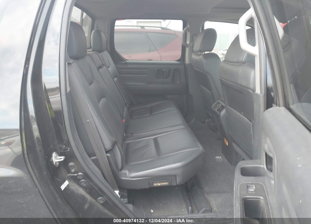 2013 HONDA RIDGELINE RTL VIN: 5FPYK1F58DB004916