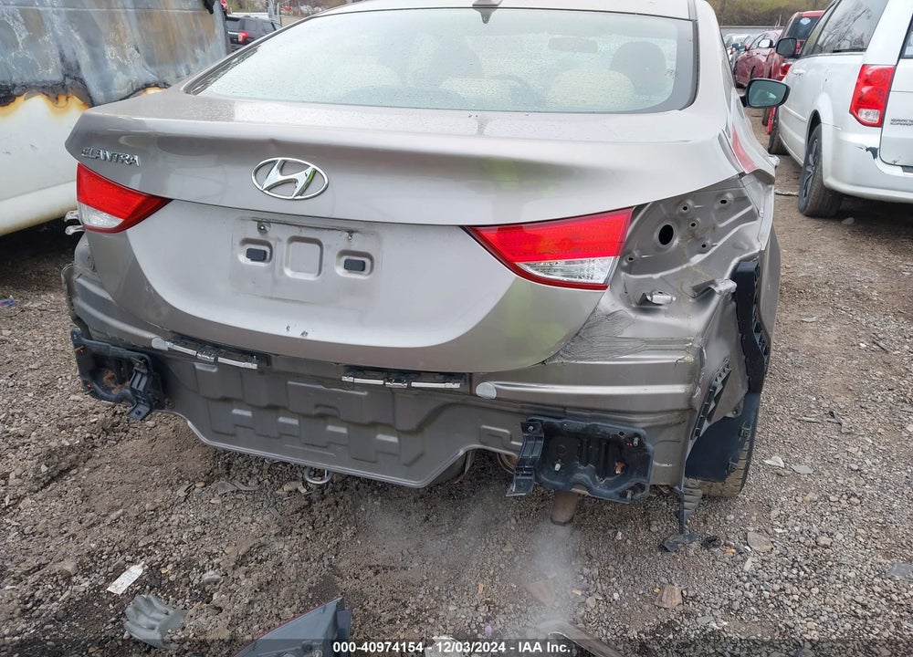 2012 HYUNDAI ELANTRA GLS VIN: 5NPDH4AE7CH149086