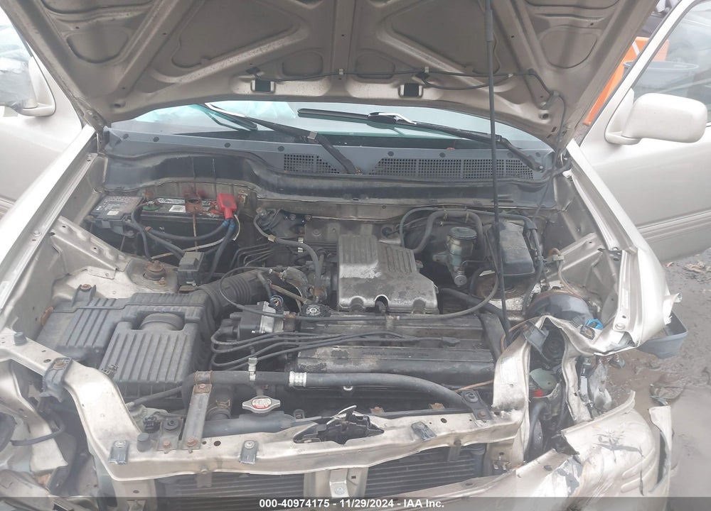 2000 HONDA CR-V SPECIAL EDITION VIN: JHLRD1872YC043383