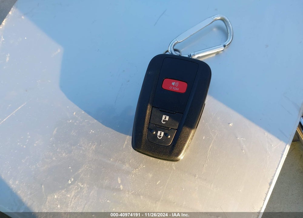 2022 TOYOTA C-HR XLE VIN: NMTKHMBX5NR145217