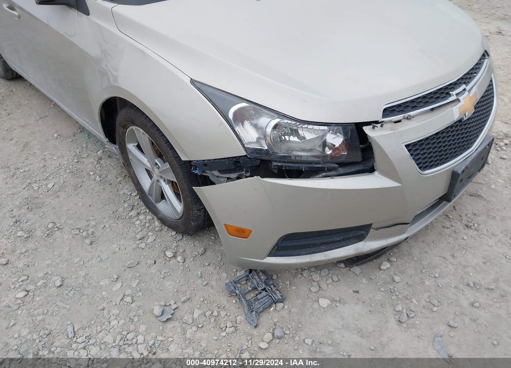 2014 CHEVROLET CRUZE VIN: 1G1PE5SB6E7148334