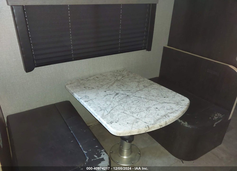 2019 GRAND DESIGN IMAGINE TRAVEL TRAILER VIN: 573TE2222K1208282