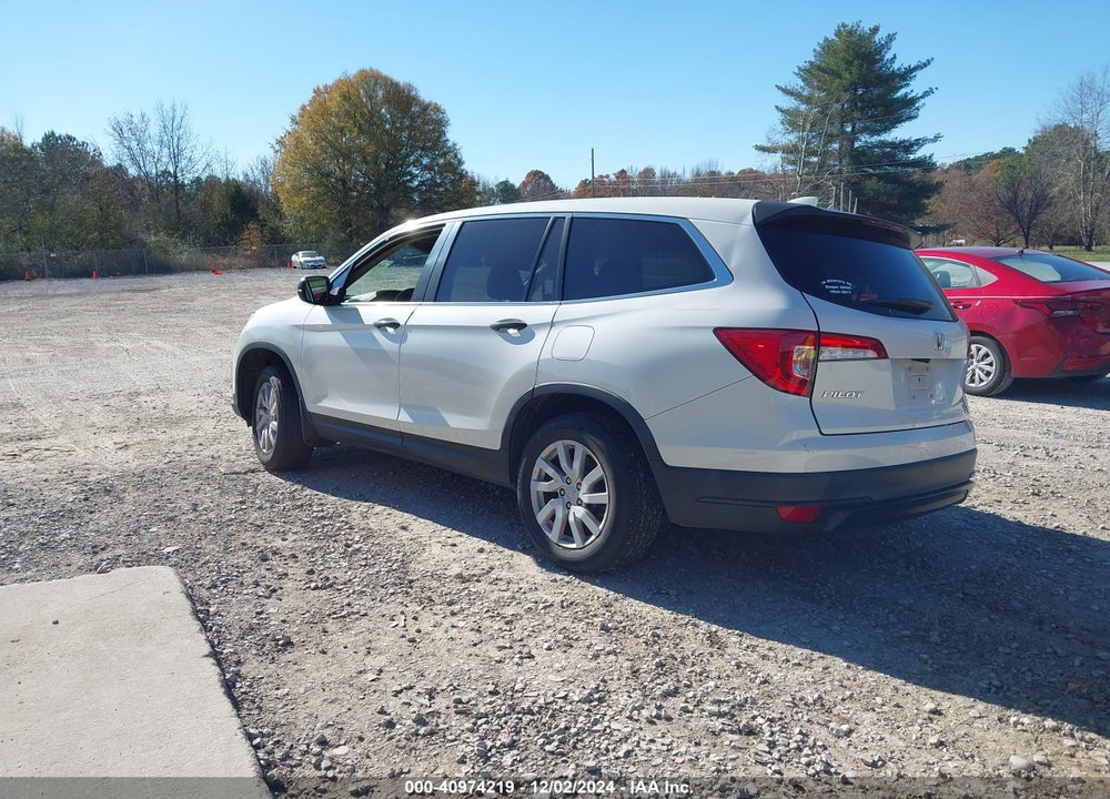 2019 HONDA PILOT LX VIN: 5FNYF6H1XKB067565
