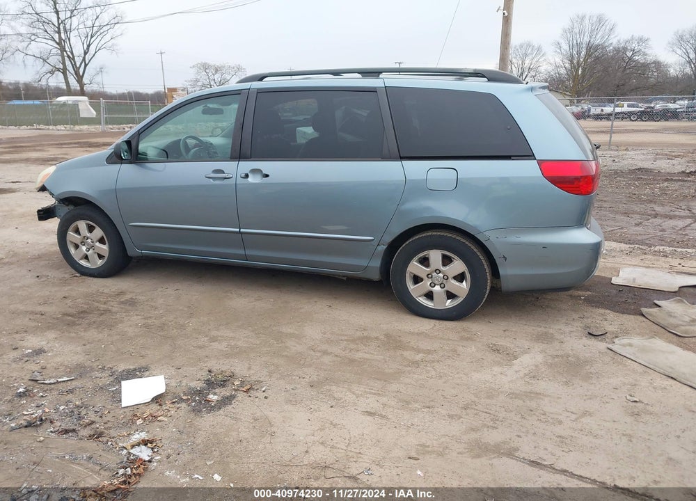2004 TOYOTA SIENNA XLE VIN: 5TDZA22C04S194975