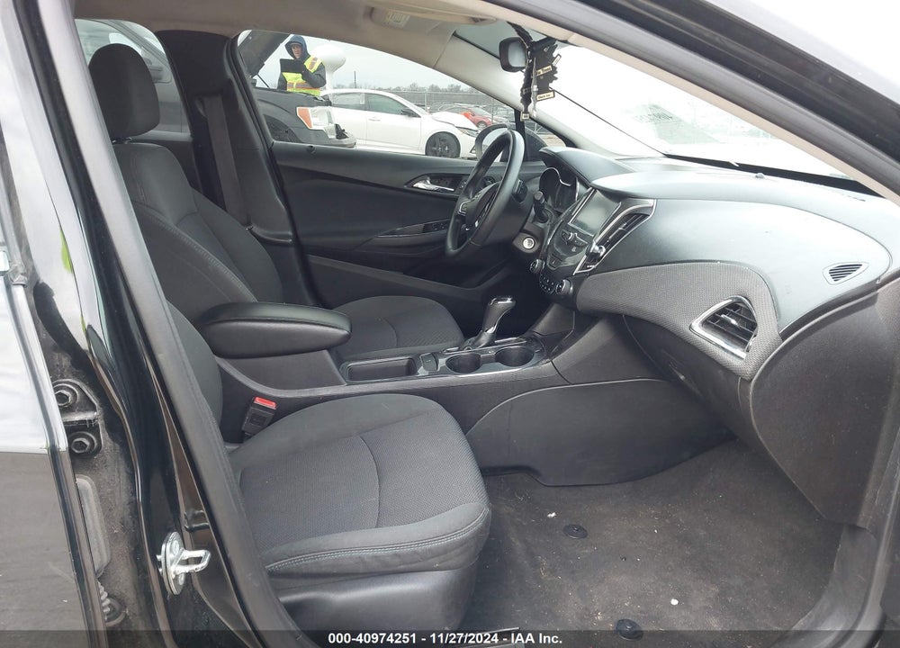 2016 CHEVROLET CRUZE VIN: 1G1BE5SM4G7307415