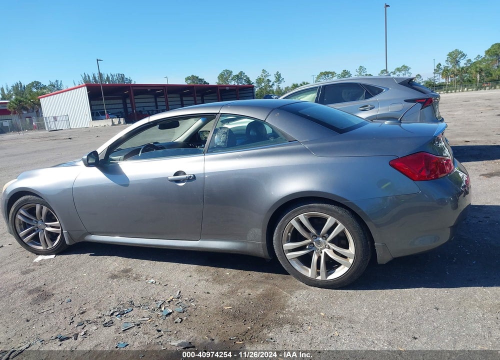 2010 INFINITI G37 VIN: JN1CV6FE0AM351797