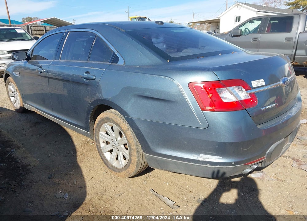 2010 FORD TAURUS SE VIN: 1FAHP2DW4AG120939