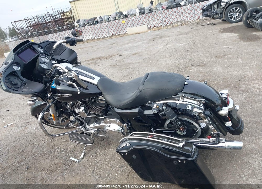 2022 HARLEY-DAVIDSON FLTRX VIN: 1HD1KHC1XNB671008