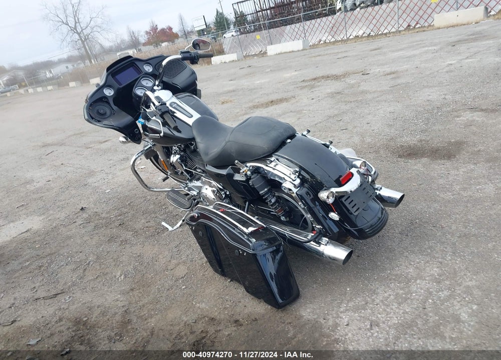 2022 HARLEY-DAVIDSON FLTRX VIN: 1HD1KHC1XNB671008