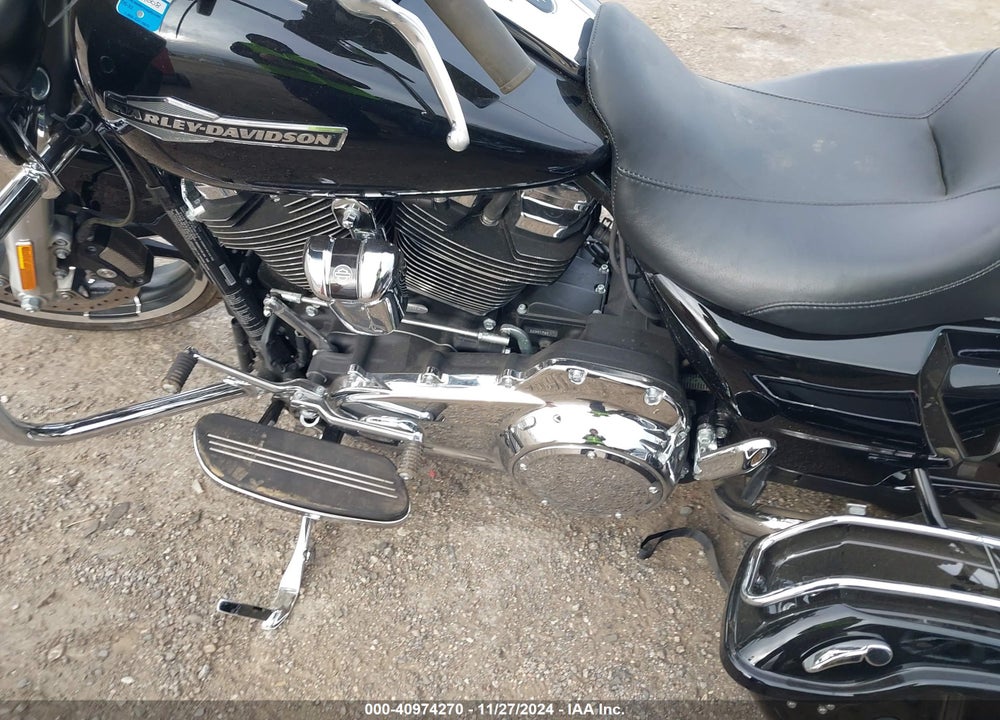 2022 HARLEY-DAVIDSON FLTRX VIN: 1HD1KHC1XNB671008
