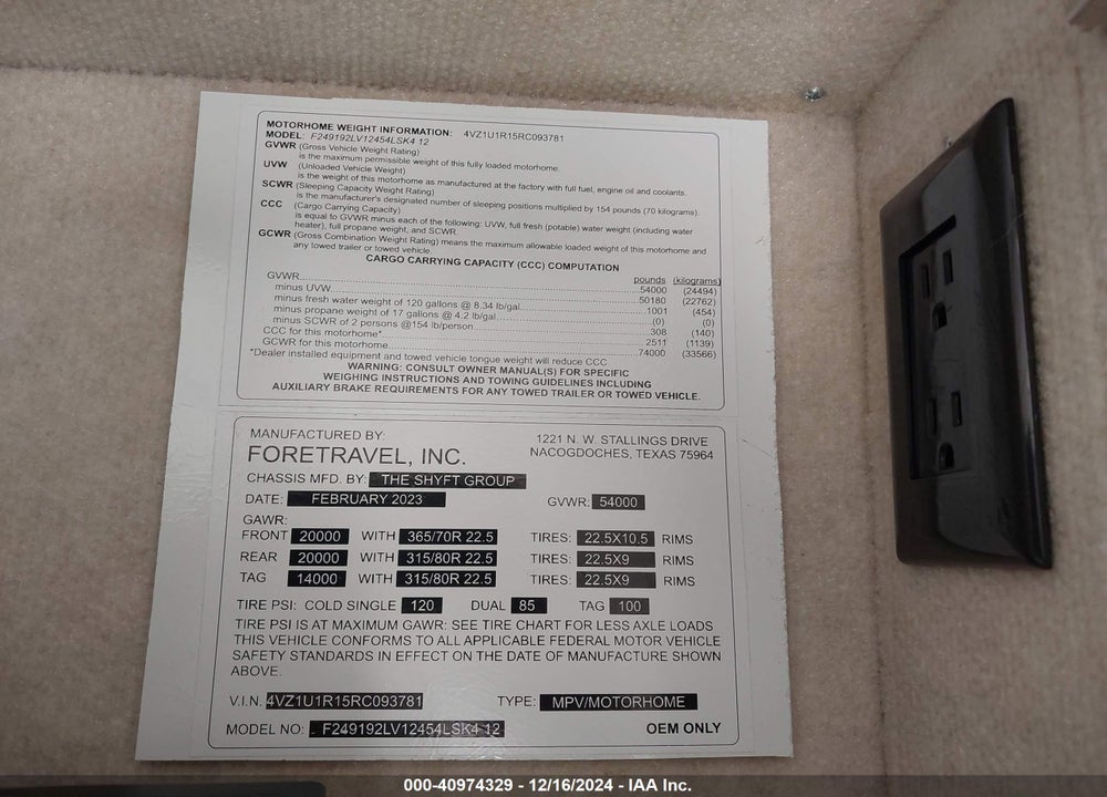 2024 FORETRAVEL MOTORHOME REALM PRESIDENTIAL VIN: 4VZ1U1R15RC093781