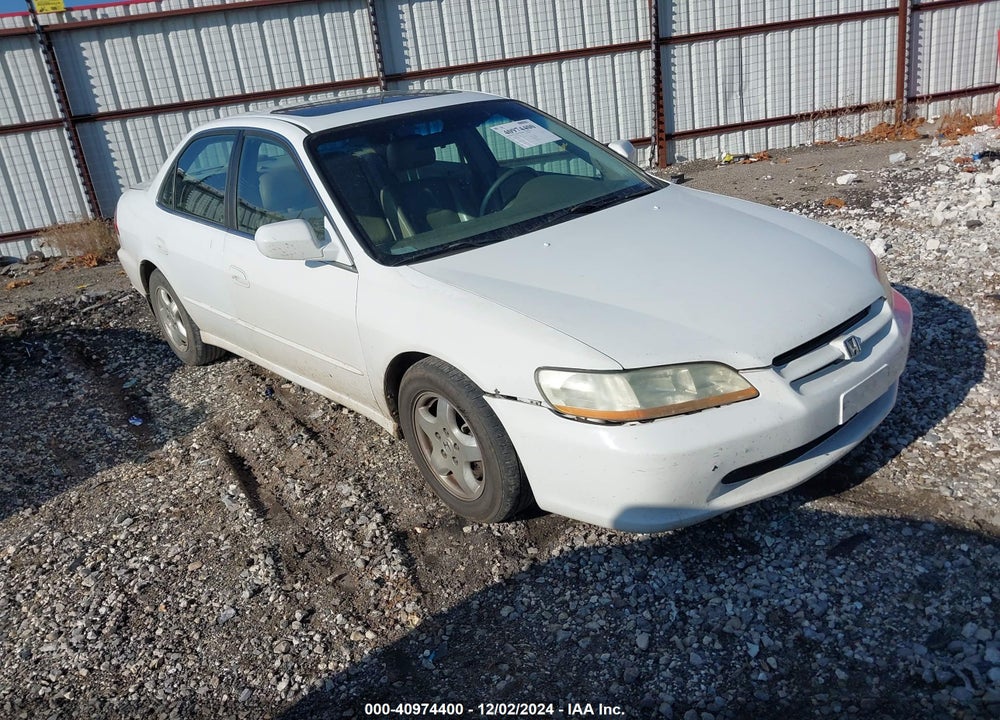 2000 HONDA ACCORD 3.0 EX VIN: 1HGCG165XYA095465