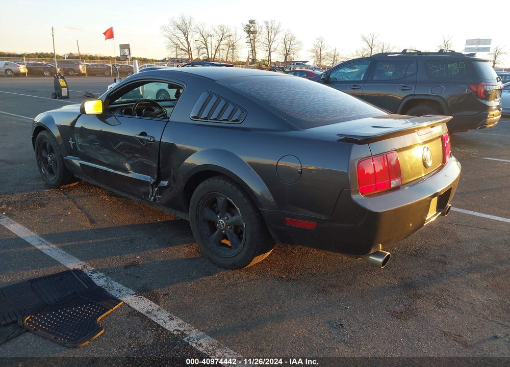 2007 FORD MUSTANG V6 DELUXE/V6 PREMIUM VIN: 1ZVHT80N575221964