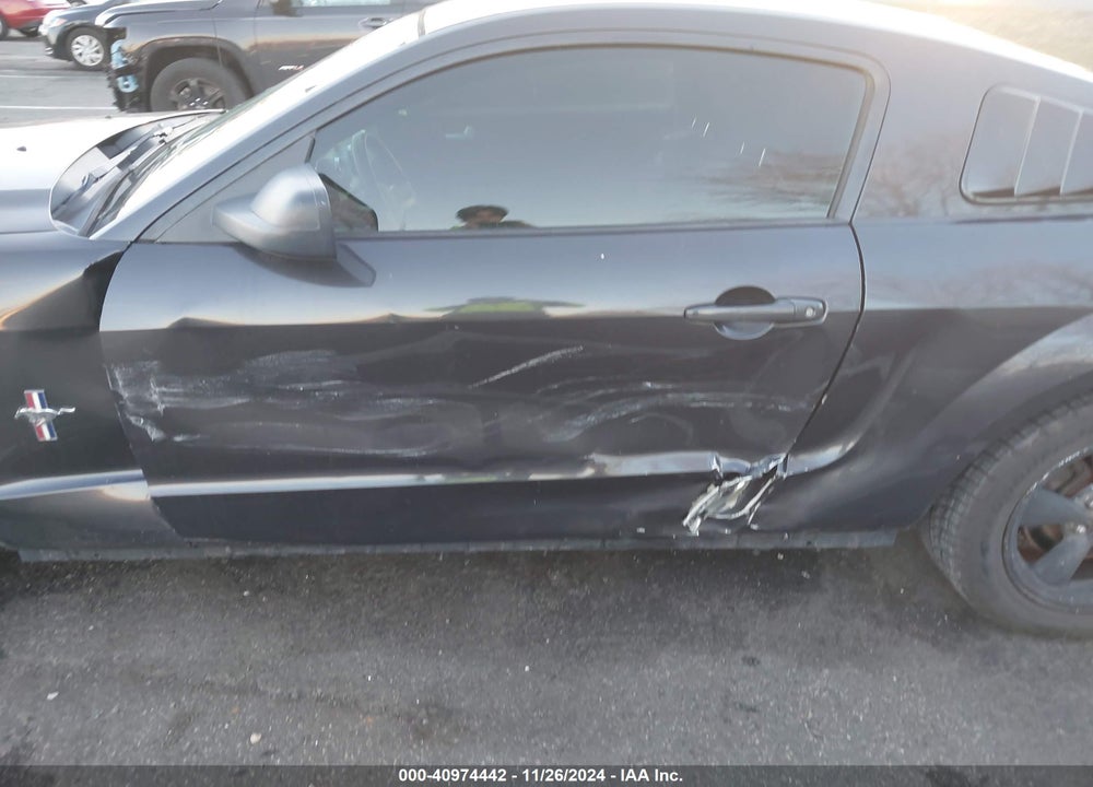 2007 FORD MUSTANG V6 DELUXE/V6 PREMIUM VIN: 1ZVHT80N575221964