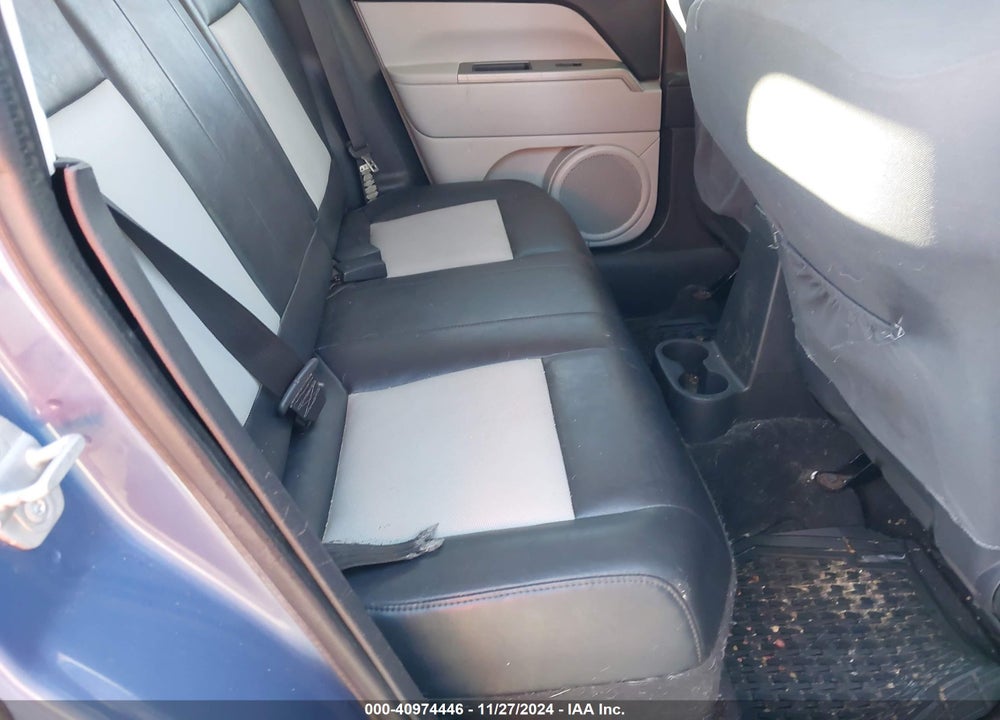 2007 JEEP PATRIOT SPORT VIN: 1J8FF28W17D307735