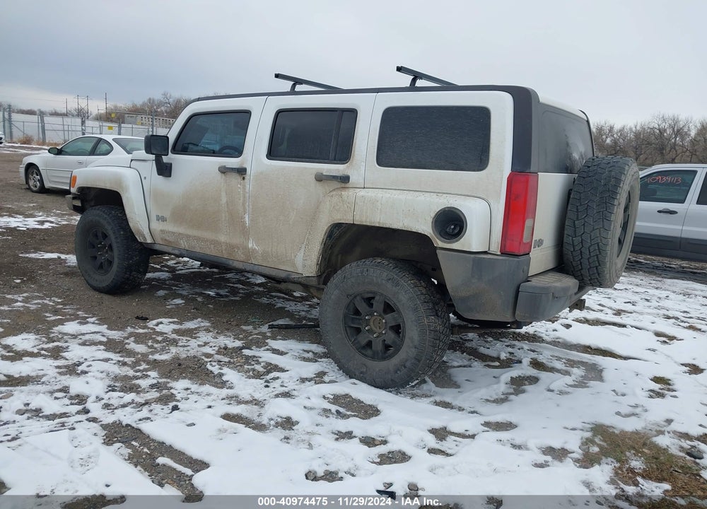 2006 HUMMER H3 SUV VIN: 5GTDN136X68313911