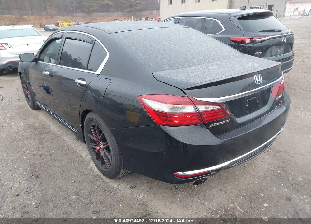 2016 HONDA ACCORD VIN: 1HGCR2F51GA107808