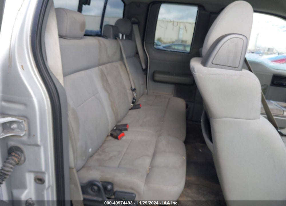 2005 FORD F-150 STX/XL/XLT VIN: 1FTRX14W05NA72401