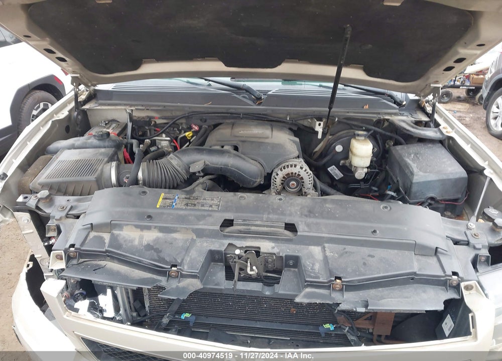 2007 CHEVROLET SUBURBAN 1500 LT VIN: 1GNFK16377J215902