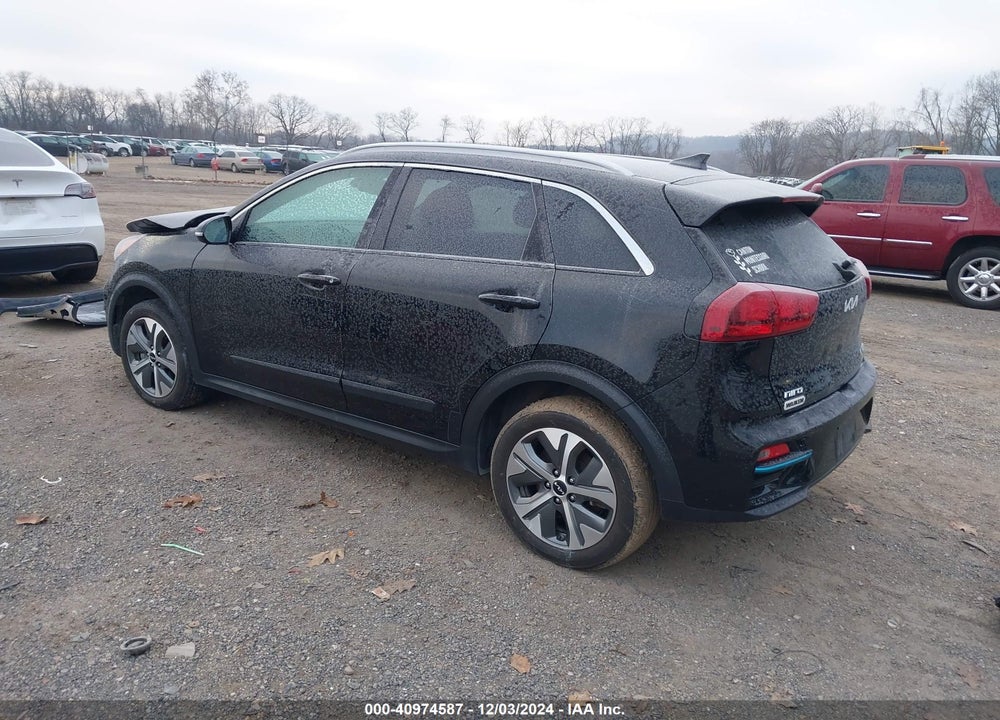 2022 KIA NIRO EV EX VIN: KNDCC3LG7N5148302