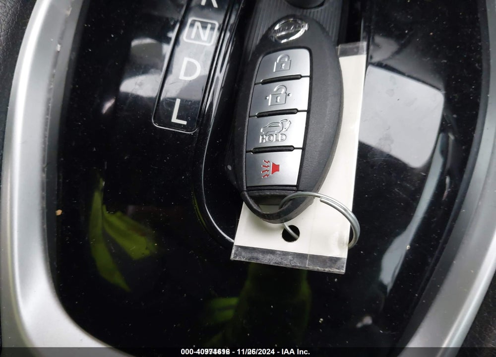 2015 NISSAN ROGUE SL VIN: 5N1AT2MT5FC914436