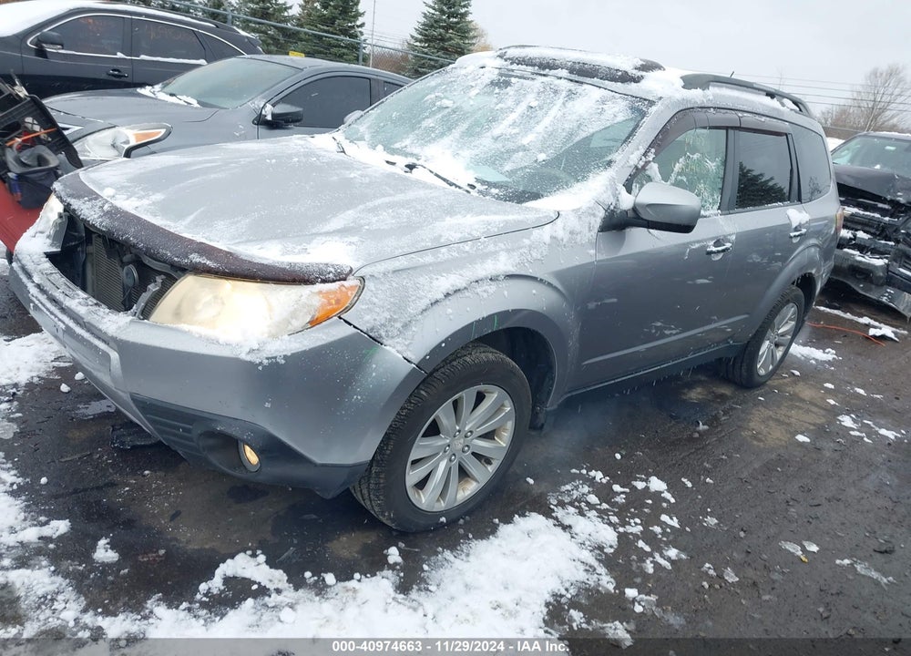 2011 SUBARU FORESTER 2.5X PREMIUM VIN: JF2SHBDC2BH709584