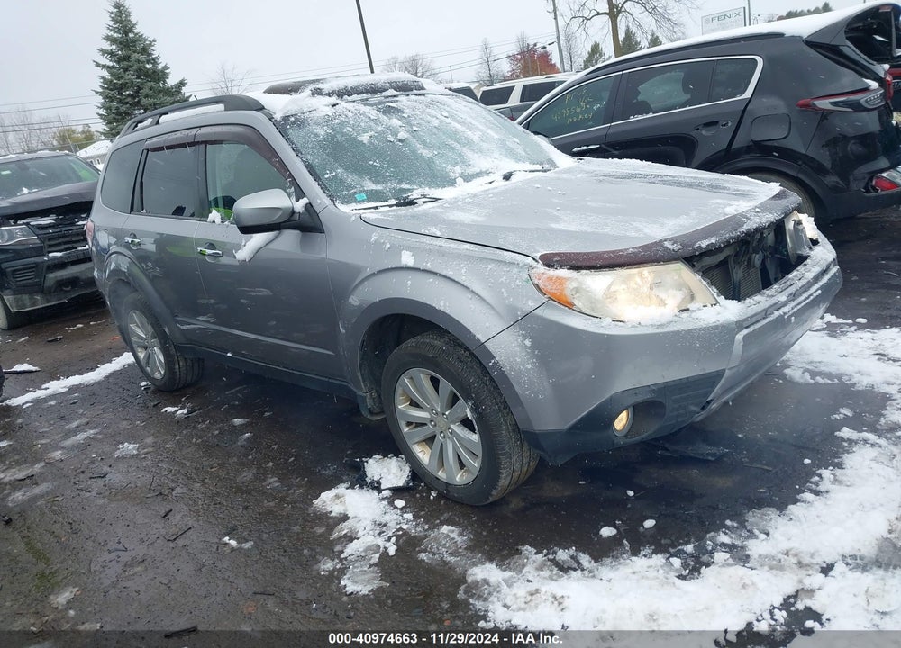 2011 SUBARU FORESTER 2.5X PREMIUM VIN: JF2SHBDC2BH709584