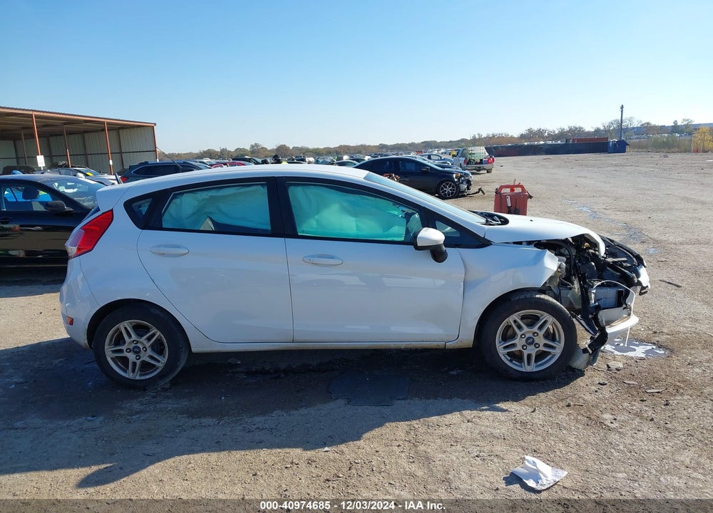 2017 FORD FIESTA VIN: 3FADP4EJ3HM150317