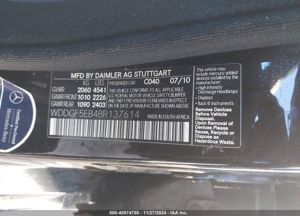 2011 MERCEDES-BENZ C 300 LUXURY/SPORT VIN: WDDGF5EB4BR137614