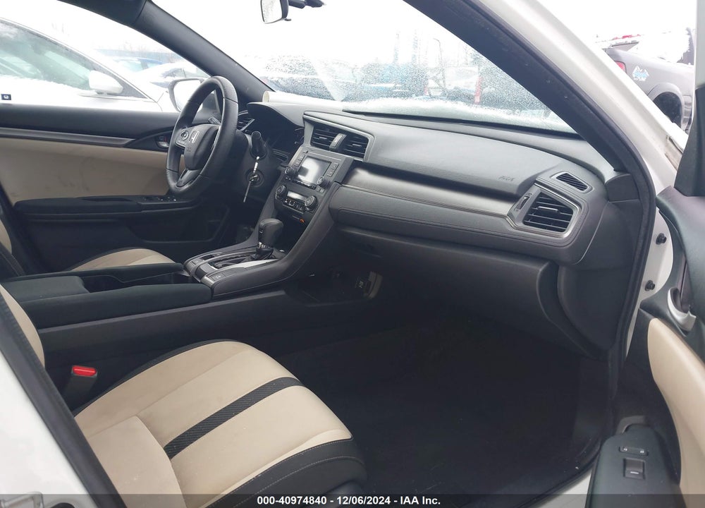 2017 HONDA CIVIC LX VIN: SHHFK7H29HU202334