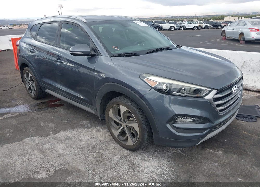 2017 HYUNDAI TUCSON SPORT VIN: KM8J3CA21HU459986