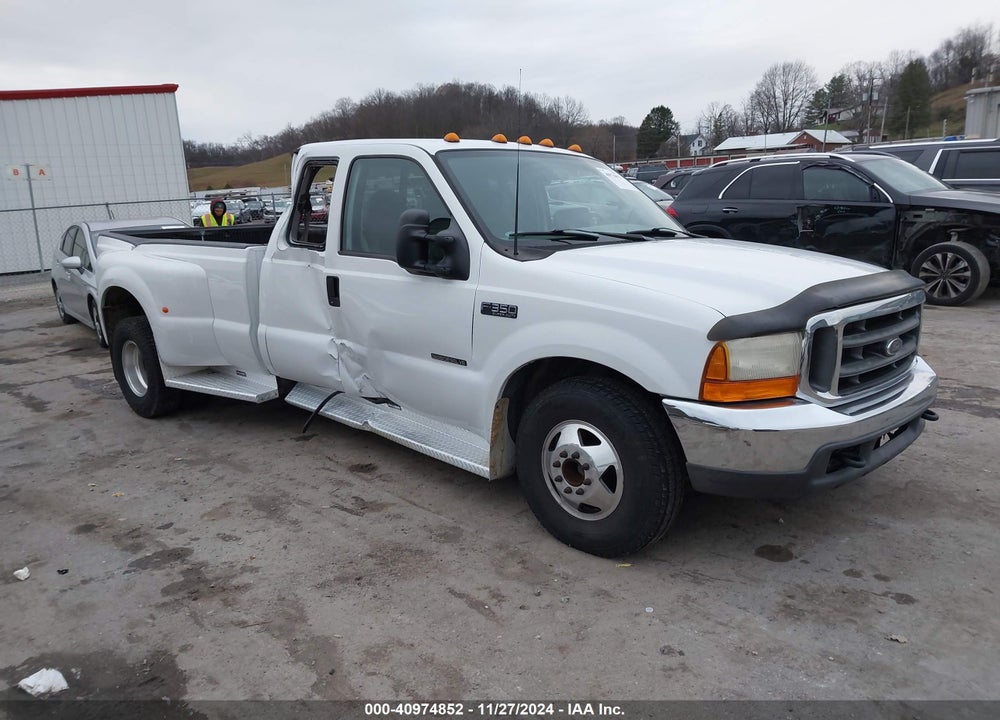 2001 FORD F-350 LARIAT/XL/XLT VIN: 1FTWX32F31EA38237