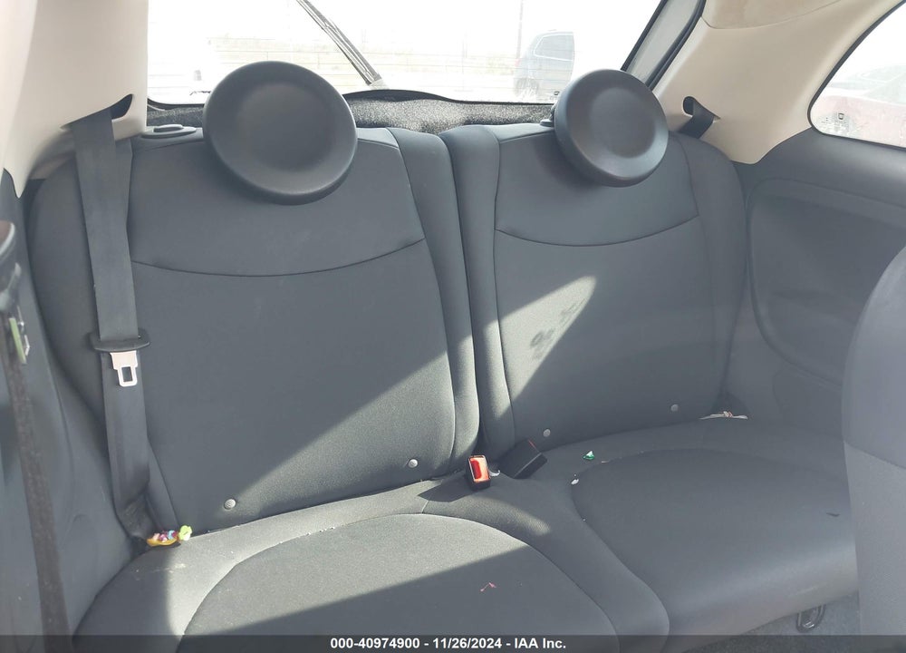 2015 FIAT 500 POP VIN: 3C3CFFAR9FT663546